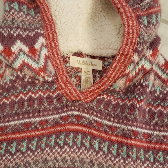 Fair Isle Poncho - Picture 2 of 4
